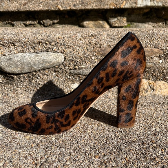 J. Crew Collection Size 9 Leopard Print Animal Hair Chunky Heel Pumps Calf Hair - Picture 5 of 10